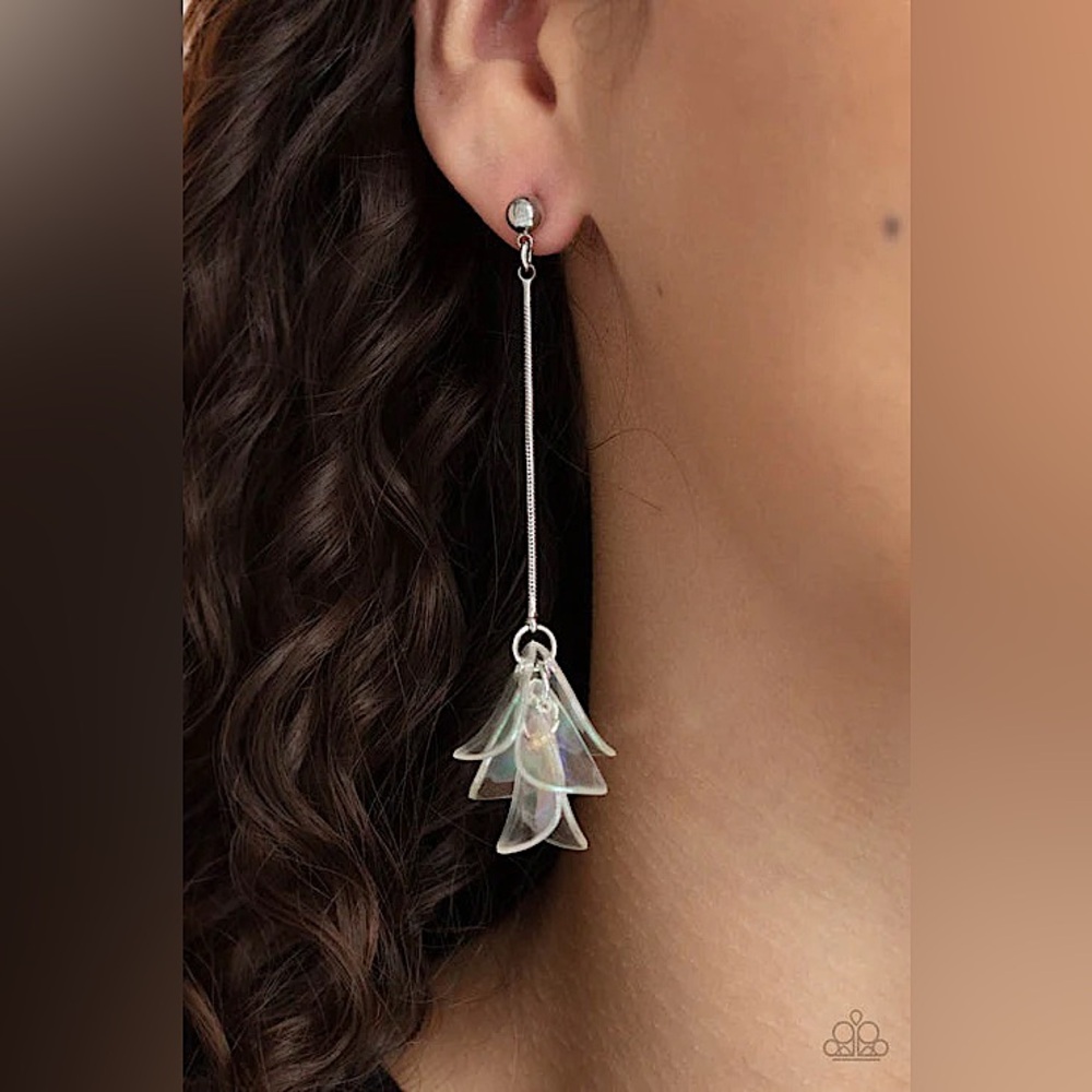 ❤️‍🔥5/$25❤️‍🔥 Keep Them In Suspense Multi Post Earring